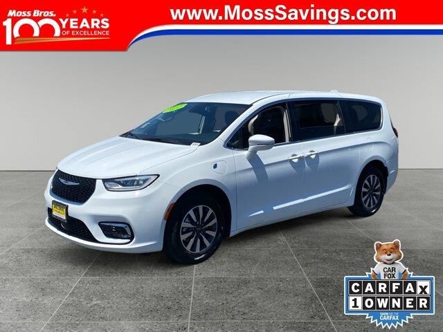 2022 Chrysler Pacifica Hybrid Touring L