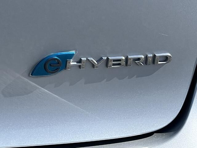 2023 Chrysler Pacifica Plug-In Hybrid Touring L