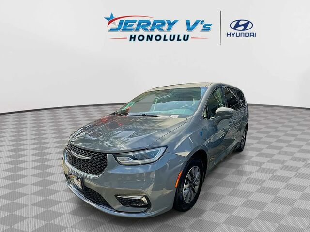 2022 Chrysler Pacifica Hybrid Touring L