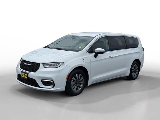 2023 Chrysler Pacifica Plug-In Hybrid Touring L
