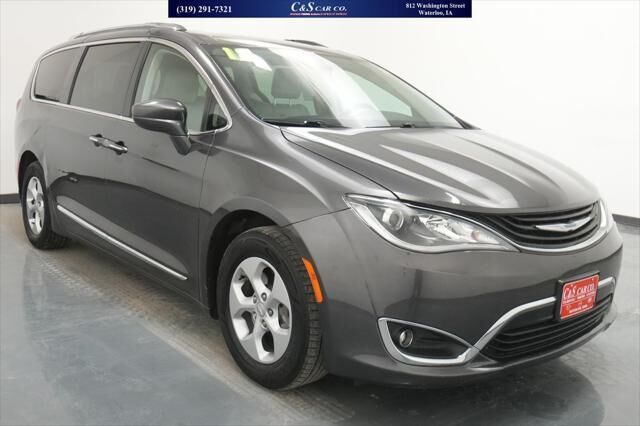 2018 Chrysler Pacifica Hybrid Touring L