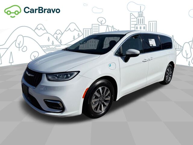 2023 Chrysler Pacifica Hybrid Touring L
