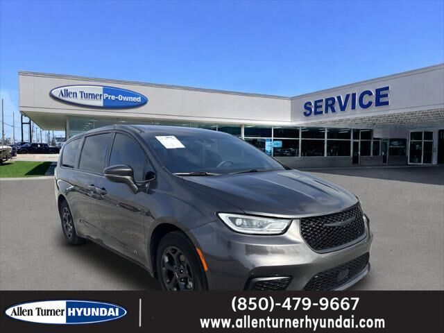 2022 Chrysler Pacifica Hybrid Touring L