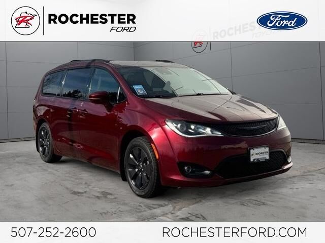 2020 Chrysler Pacifica Hybrid Limited