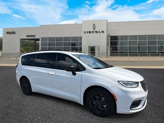 2024 Chrysler Pacifica Plug-In Hybrid Select