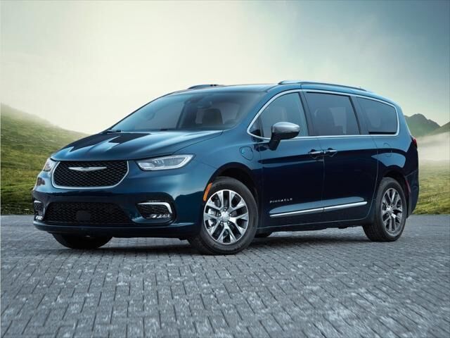 2021 Chrysler Pacifica Hybrid Limited — photo 1 of 1