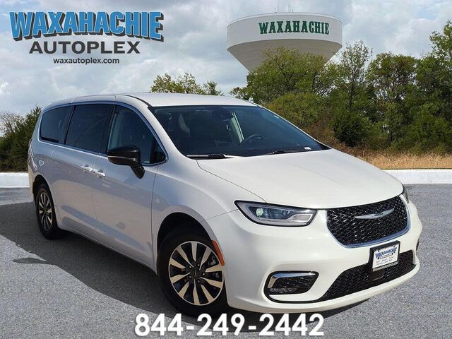 2024 Chrysler Pacifica Plug-In Hybrid Select