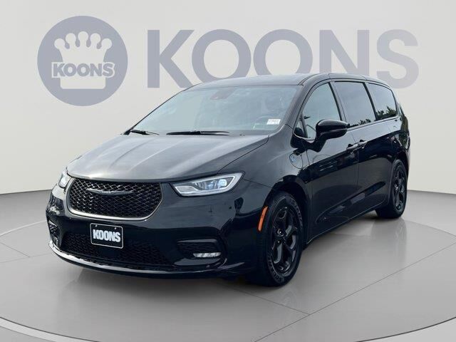 2023 Chrysler Pacifica Plug-In Hybrid Limited