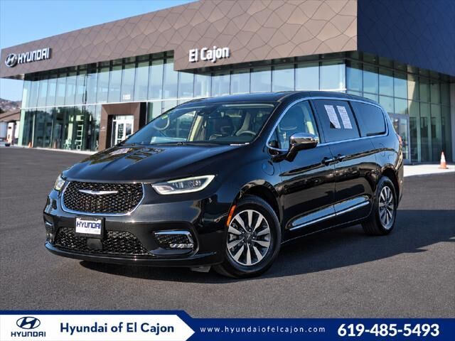 2023 Chrysler Pacifica Plug-In Hybrid Limited