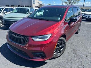 2023 Chrysler Pacifica Plug-In Hybrid Limited