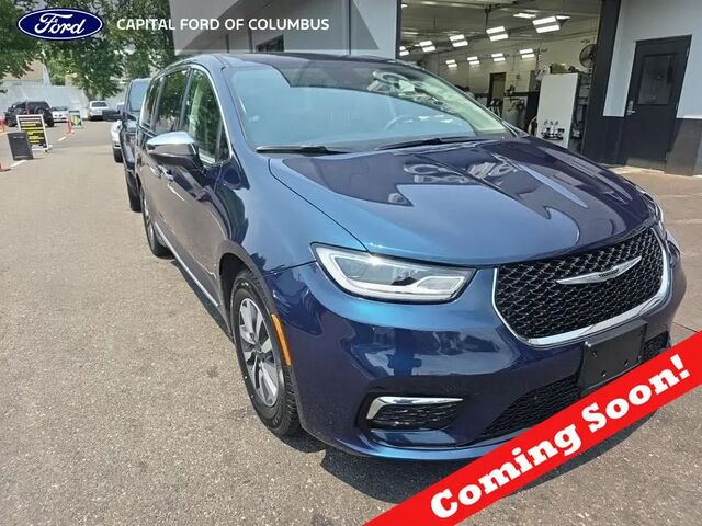 2023 Chrysler Pacifica Plug-In Hybrid Limited