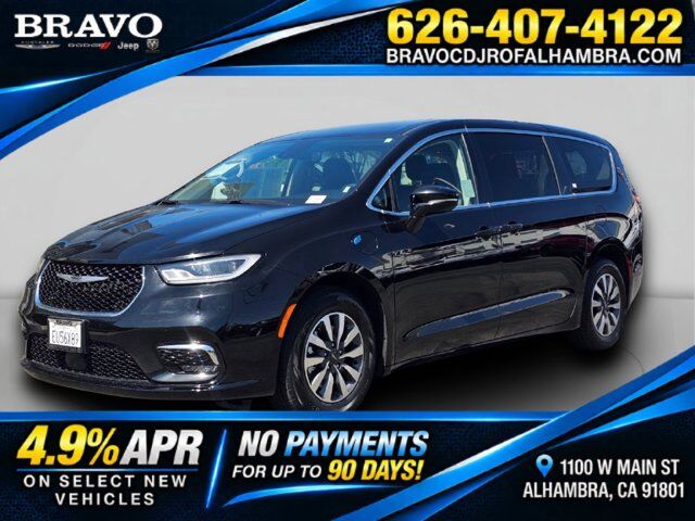 2024 Chrysler Pacifica Hybrid Select
