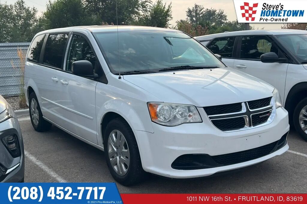 2017 Dodge Grand Caravan SE — photo 1 of 3