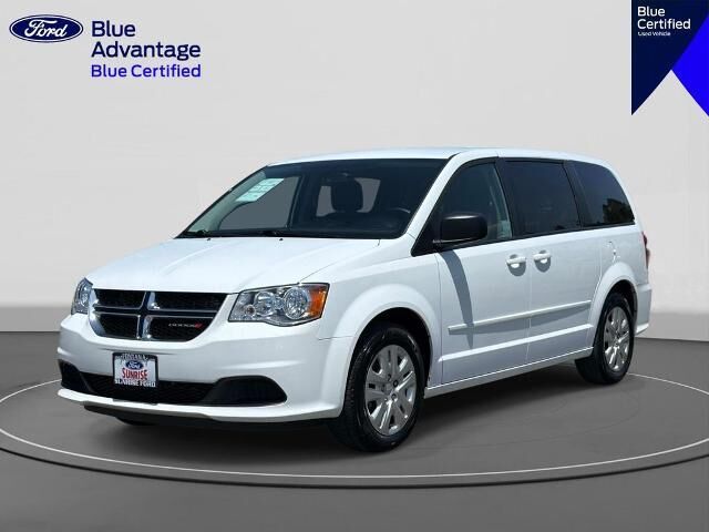 2017 Dodge Grand Caravan SE — photo 1 of 1