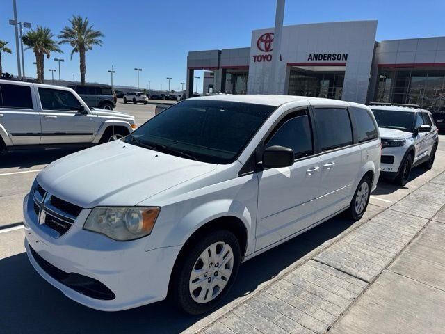2014 Dodge Grand Caravan SE — photo 1 of 2