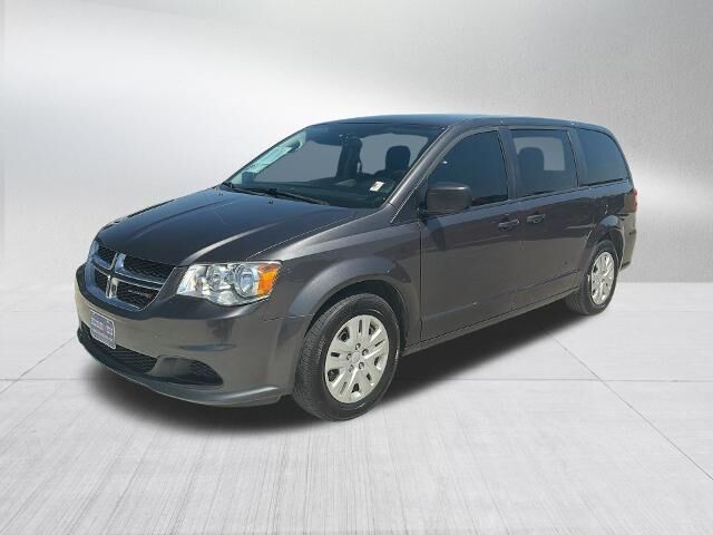 2018 Dodge Grand Caravan SE — photo 1 of 12