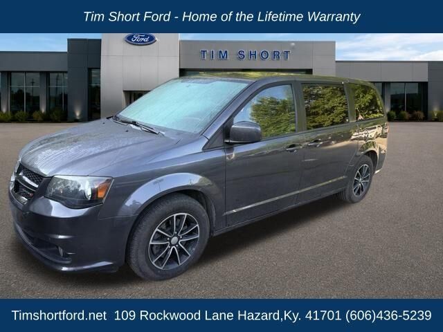 2018 Dodge Grand Caravan SE — photo 1 of 9