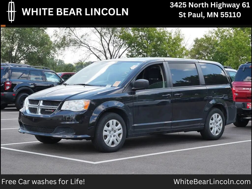 2018 Dodge Grand Caravan SE — photo 1 of 21