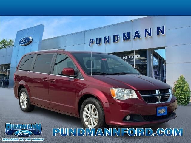 2019 Dodge Grand Caravan SXT — photo 1 of 26