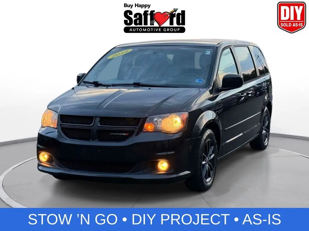 2015 Dodge Grand Caravan R/T — photo 1 of 26