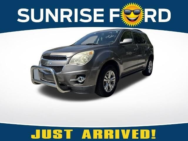 2011 Chevrolet Equinox LT — photo 1 of 26