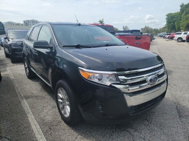 2014 Ford Edge SE — photo 1 of 1