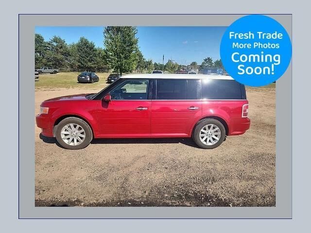 2011 Ford Flex SEL — photo 1 of 4
