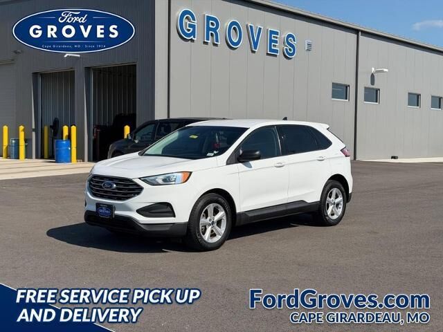 2019 Ford Edge SE — photo 1 of 13