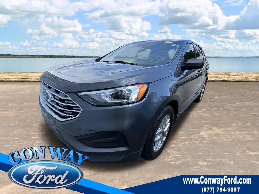 2021 Ford Edge SE — photo 1 of 20
