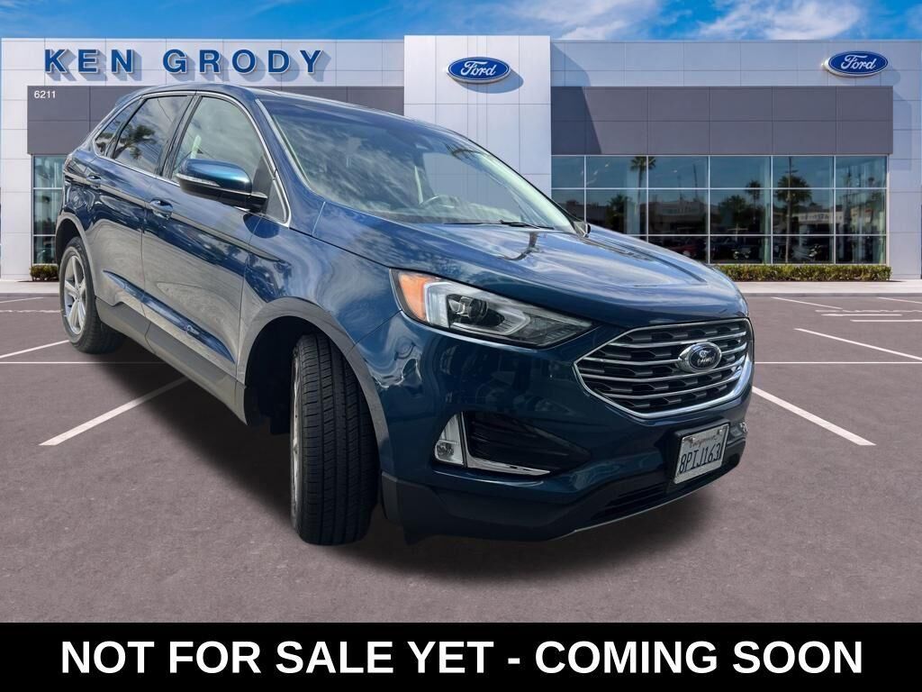 2020 Ford Edge ST Line — photo 1 of 3