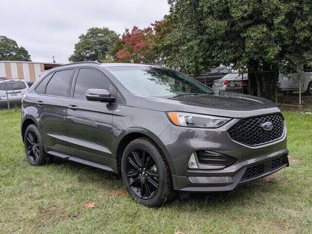 2020 Ford Edge ST Line — photo 1 of 1