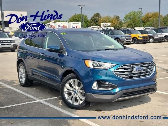 2020 Ford Edge Titanium — photo 1 of 39