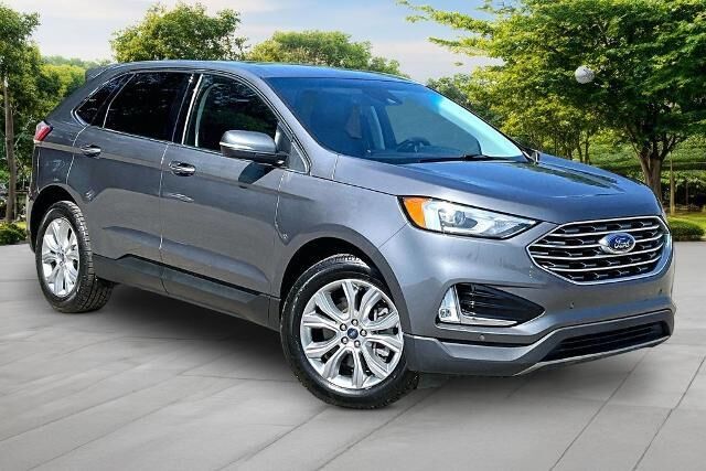 2021 Ford Edge Titanium — photo 1 of 25