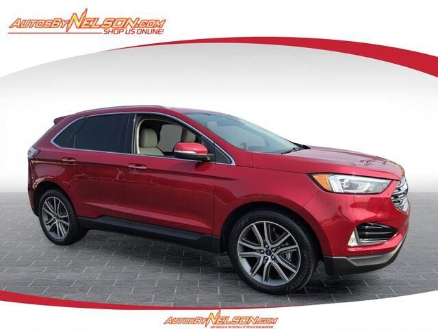2020 Ford Edge Titanium — photo 1 of 11
