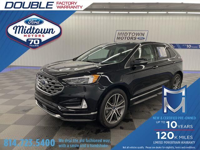 2019 Ford Edge Titanium — photo 1 of 26