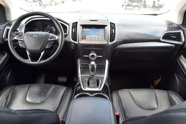 2018 Ford Edge Titanium — photo 1 of 14