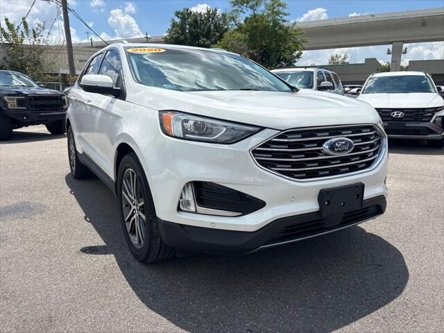 2020 Ford Edge Titanium — photo 1 of 26