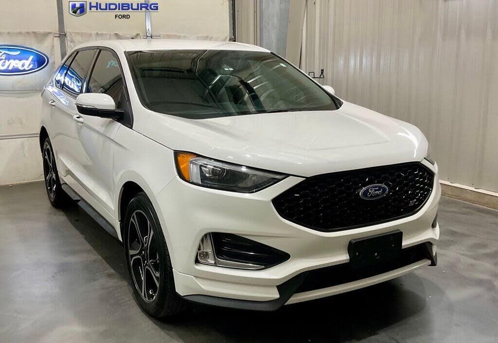 2023 Ford Edge ST — photo 1 of 1