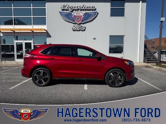 2023 Ford Edge ST