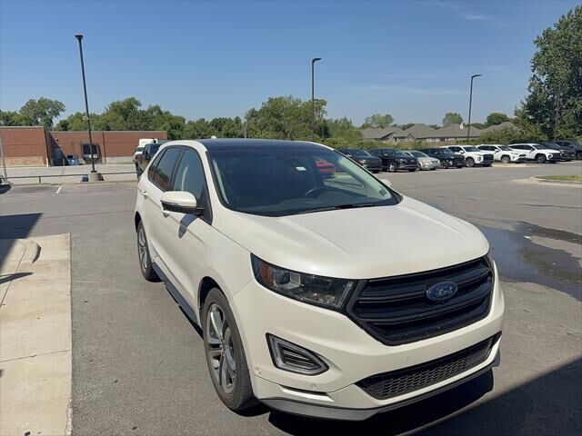 2016 Ford Edge Sport — photo 1 of 13