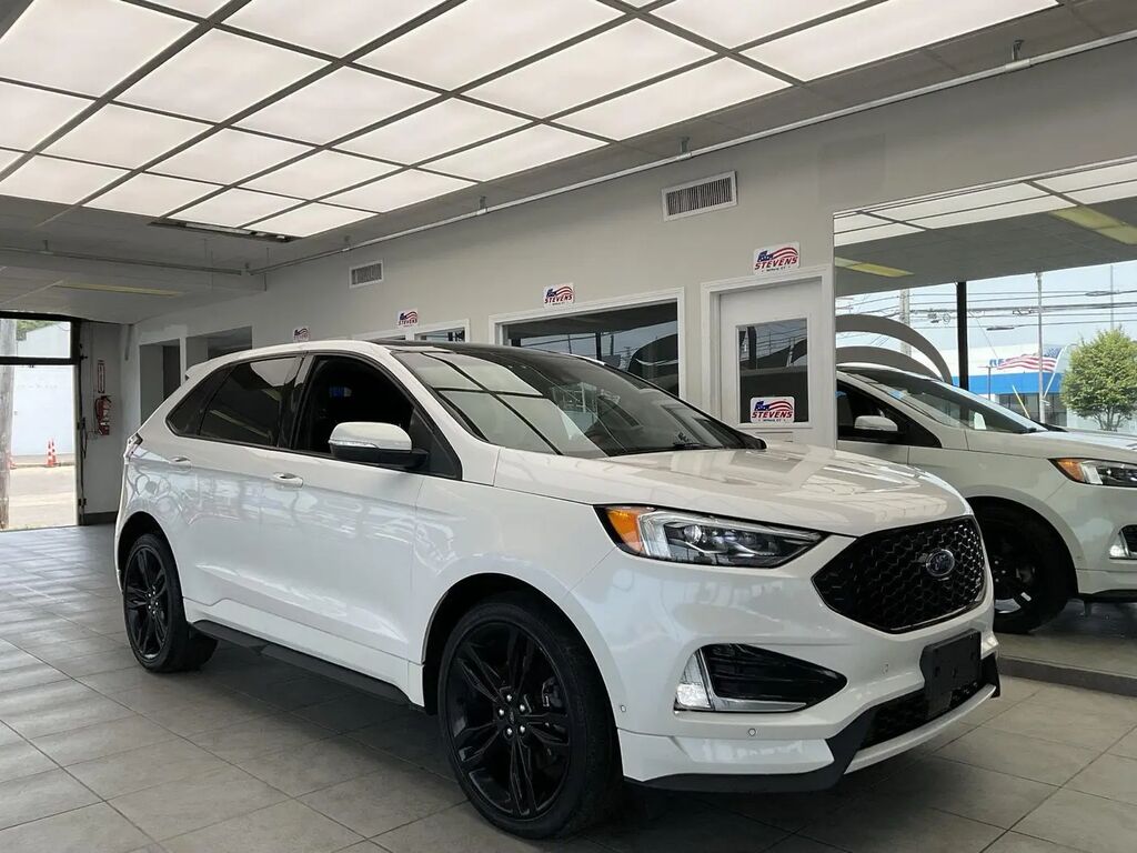 2019 Ford Edge ST — photo 1 of 26
