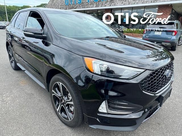 2023 Ford Edge ST — photo 1 of 26