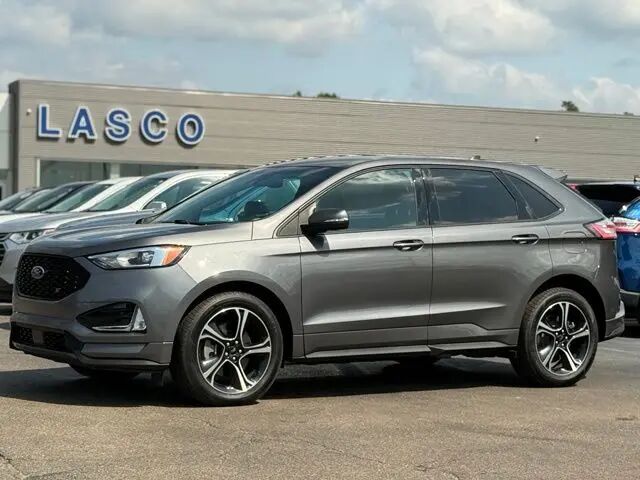 2023 Ford Edge ST — photo 1 of 13