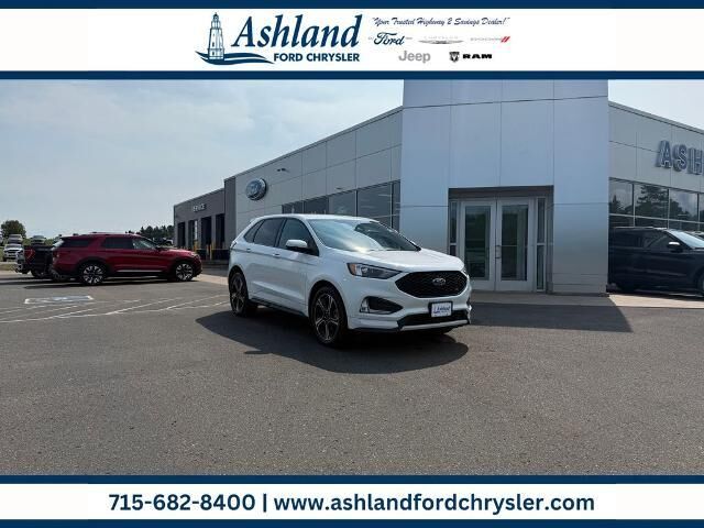 2023 Ford Edge ST — photo 1 of 26