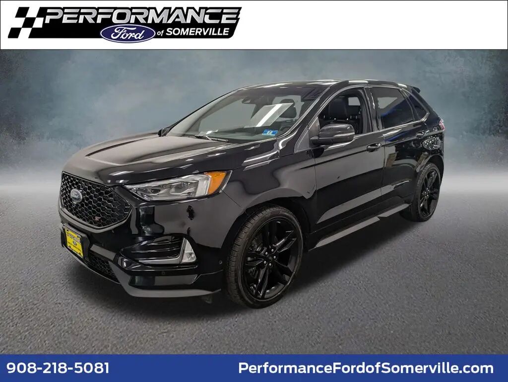 2020 Ford Edge ST — photo 1 of 8
