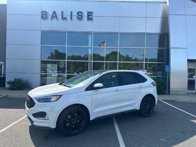 2023 Ford Edge ST — photo 1 of 25