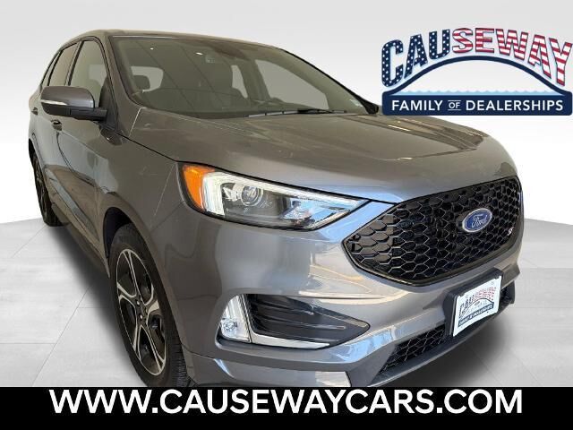2023 Ford Edge ST