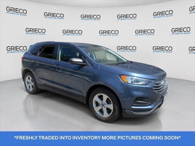 2019 Ford Edge SE — photo 1 of 4