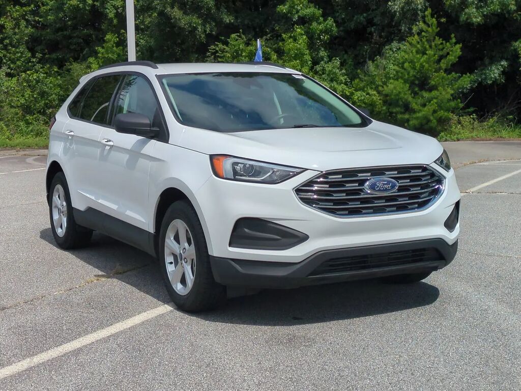 2022 Ford Edge SE — photo 1 of 39