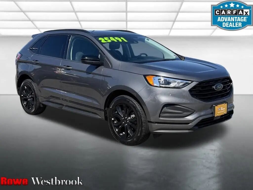 2024 Ford Edge SE — photo 1 of 9